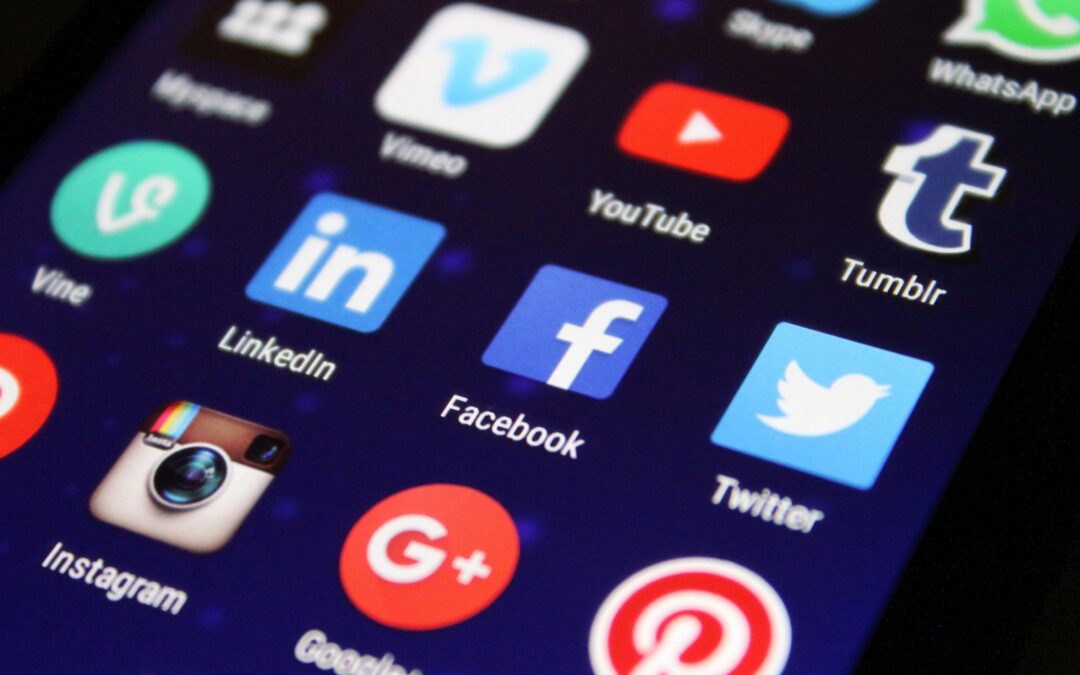 Web Design and Social Media Marketing: How Integration Boosts Engagement and Brand Growth